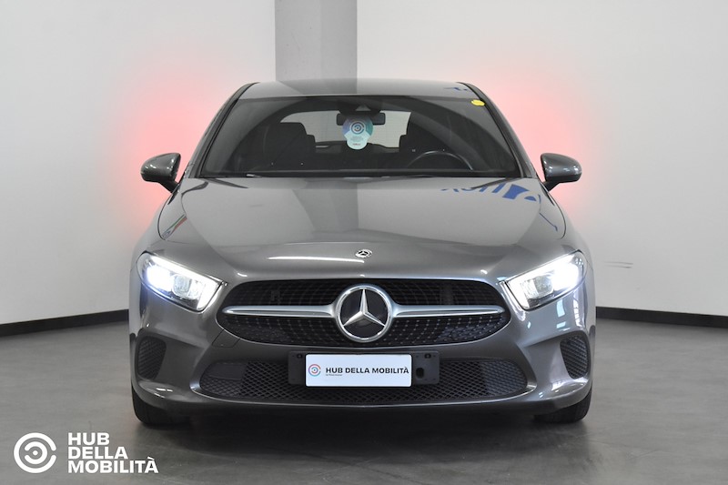 MERCEDES-BENZ A 180 d Automatic Sport